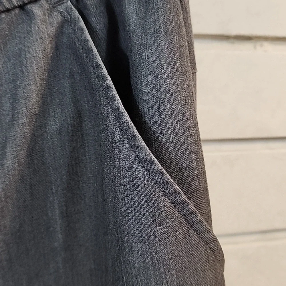 FIGS Technical Collection Jogger Scrub Pants Men's XXL‎ Charcoal Gray Drawstring